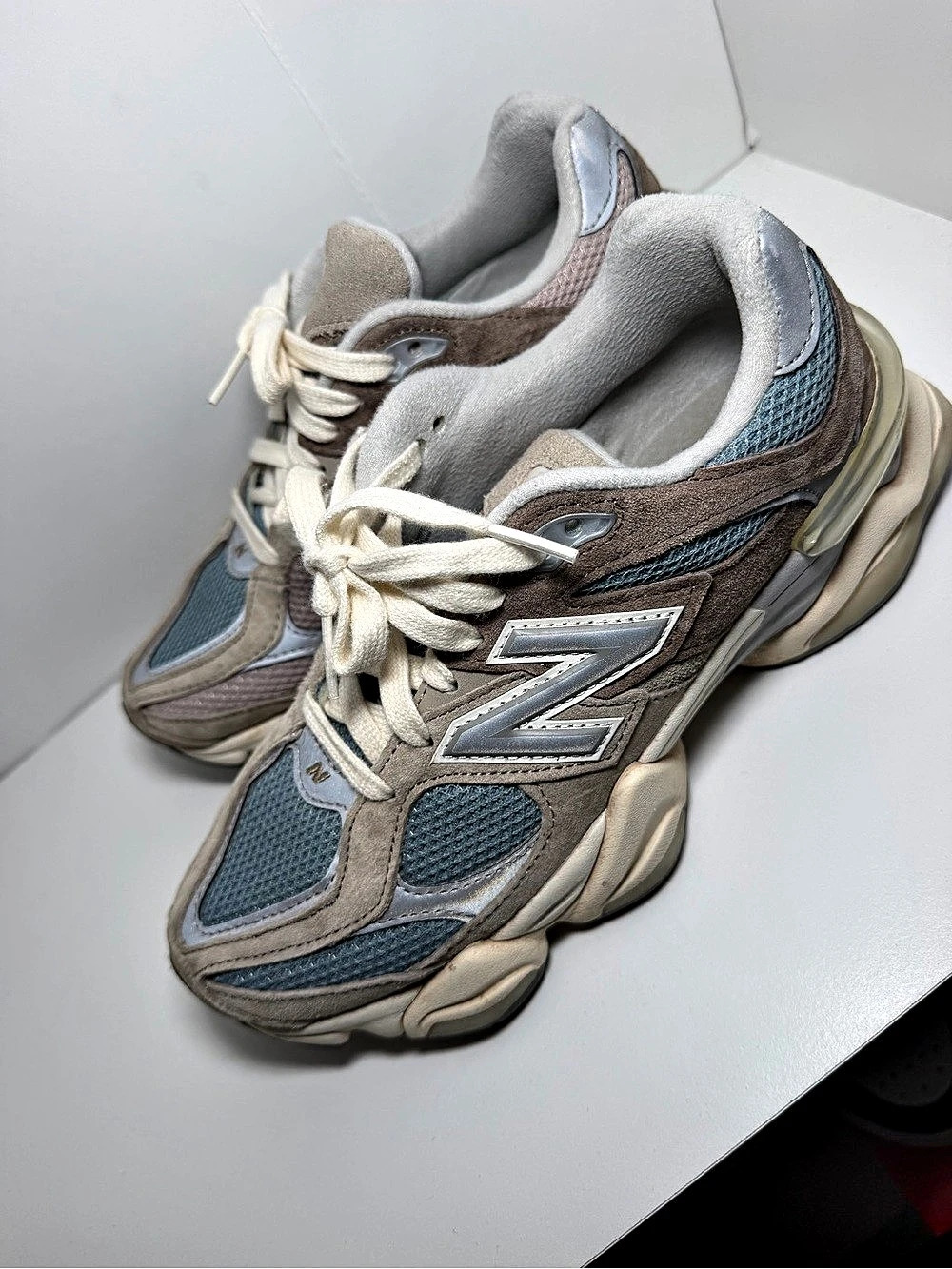 New Balance 9060 Gray & Blue Sneakers